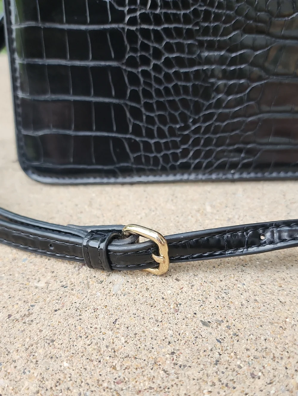 RACHEL ZOE Black Croc-Embossed Pleather Crossbody Bag